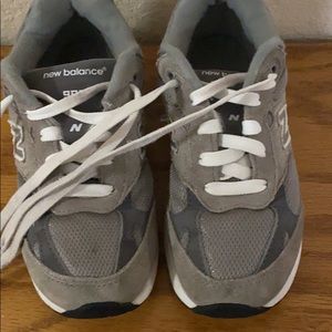 Boys wide new balance shoes